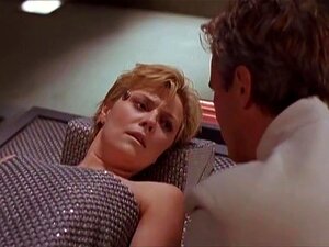 Amanda Tapping, Claudia Black, Vaitiare Bandera dans Stargate SG 1