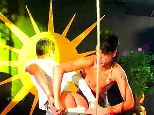 Films porno gay en famille recomposée Cette année, les étudiants