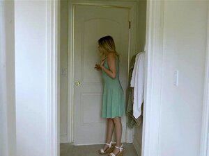 Quand Penelope Kay et Coco Lovelock découvrent qu'elles se baisent