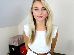 La plus bonne baby-sitter de tous les temps-JOI