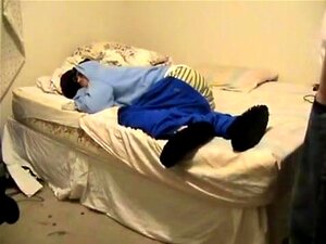 UN RENIFLEUR DE CUL VEND UNE VOITURE À SON CUL RENIFLE! MALADRE Nasty