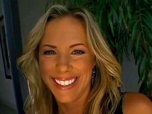 Une douce mature sexy adore se faire baiser fort