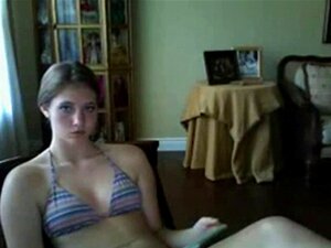 Mignonne nue en cam. Mignonne tube nue, mignonne cam, mignonne nue en