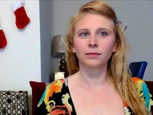 Chatte Blonde Poilue Naturelle Qui Fuit