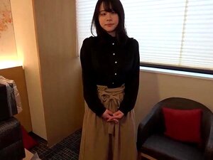 Regarde Jav fille japonaise non censurée H Cup Gros seins et visage