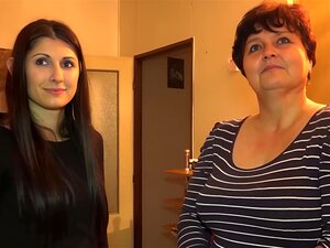 OMAHUNTER Agé A Été Attiré Et Percé Par Deux Amants