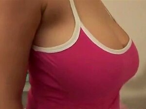 Brune fraîche - Beaux Gros Seins Naturels