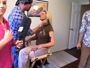 Les incroyables pornstars Roxy Jezel, Kelly Kline et Gia Paloma dans