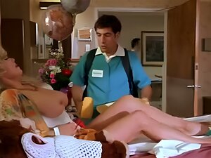 Mamie Van Doren Slackers scène complète