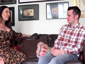 AuntJudysXXX-Joséphine James, Cougar Âgée Et Chic, Frappe Son