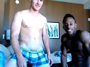 Prépare-toi à vivre un plaisir ultime alors que ces deux blacks