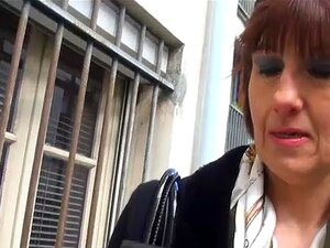 Sophie Pasteur recrutée dans la rue