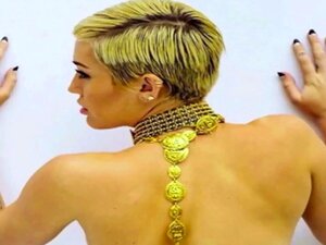 Miley Cyrus non censuré,