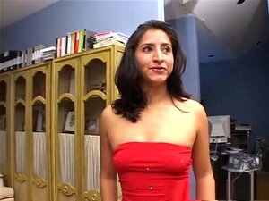 La meilleure pornstar Angel Flirt dans un anal torride, éjaculations