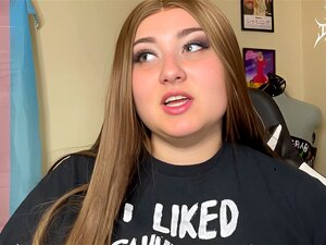 Je T'Ai Surpris En Train De Regarder Du Porno BBW. Maintenant