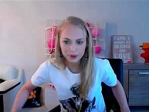 Belle-mère glamour dansant - à fond - cam live free 1