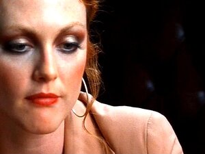 Julianne Moore - Boogie Nights