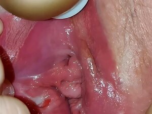 Orgasme de chatte trempé en gros plan!!