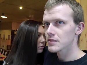 HUNT4K. Un inconnu promet beaucoup d'argent pour du sexe passionné au