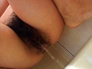 Chihiro Asou, beauté asiatique chaude, se montre