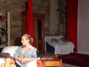 Massage à l'huile sexy pour une fille de casting timide, Vous pouvez