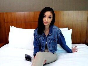 Casting-X privé - Interview de baise pour le premier temps mignonne