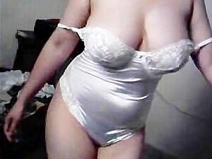 lingerie de fille dansante