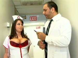 Brandy Talore - Infirmière à gros seins