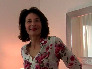 La libido de mamie se fait enflammer par le photographe salissant