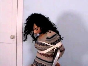 Fétichisme de lavement mignon, gouine, sexe fétichiste kinky avec de