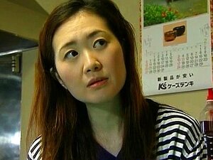Une MILF japonaise apprécie le sexe torride