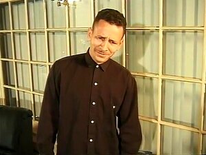 Voisinage de Mr. Marcus #1, Scène 2