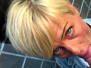 Pipe et sexe avec la mature Vicky Hundt