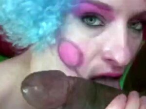 Jessica le clown suce