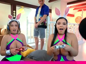 Fake Hostel - Utilisez gratuitement des filles gameuses à gros seins