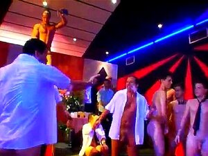 Porno gay indien image complète de sexe nu et de baise Ces mecs