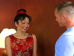 Filles Diva Asiatiques - Aventures Asiatiques Pt 2 - Affaire