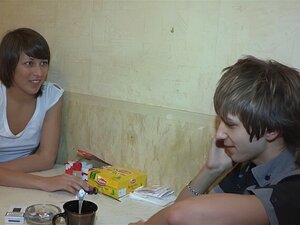 Découvrez le désir insatiable d'une ravissante Russe prénommée