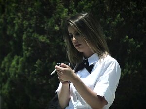 La nana de fac Jill Kassidy fait un scandale sexuel avec le