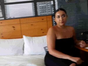 première fois que j'ai filmé phat booty newbie mexicaine veronica.
