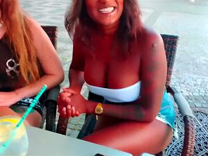 Regardez Anal dans la vidéo privée de Luca Ferrero avec l'italienne