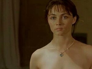 Emmanuelle barbe. Emmanuelle Beart