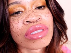 Domme Rosie Reed Fétichisme des rouges à lèvres Fétichisme du