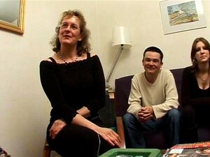 La mature française Françoise baisée dans un plan à trois