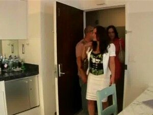 Hooker se fait payer et scotche pour du sexe 22