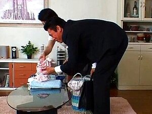 La vraie beauté asiatique de Miki Sato est mature