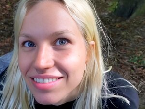 Sexe en plein air dans le parc, on ne peut tout simplement pas